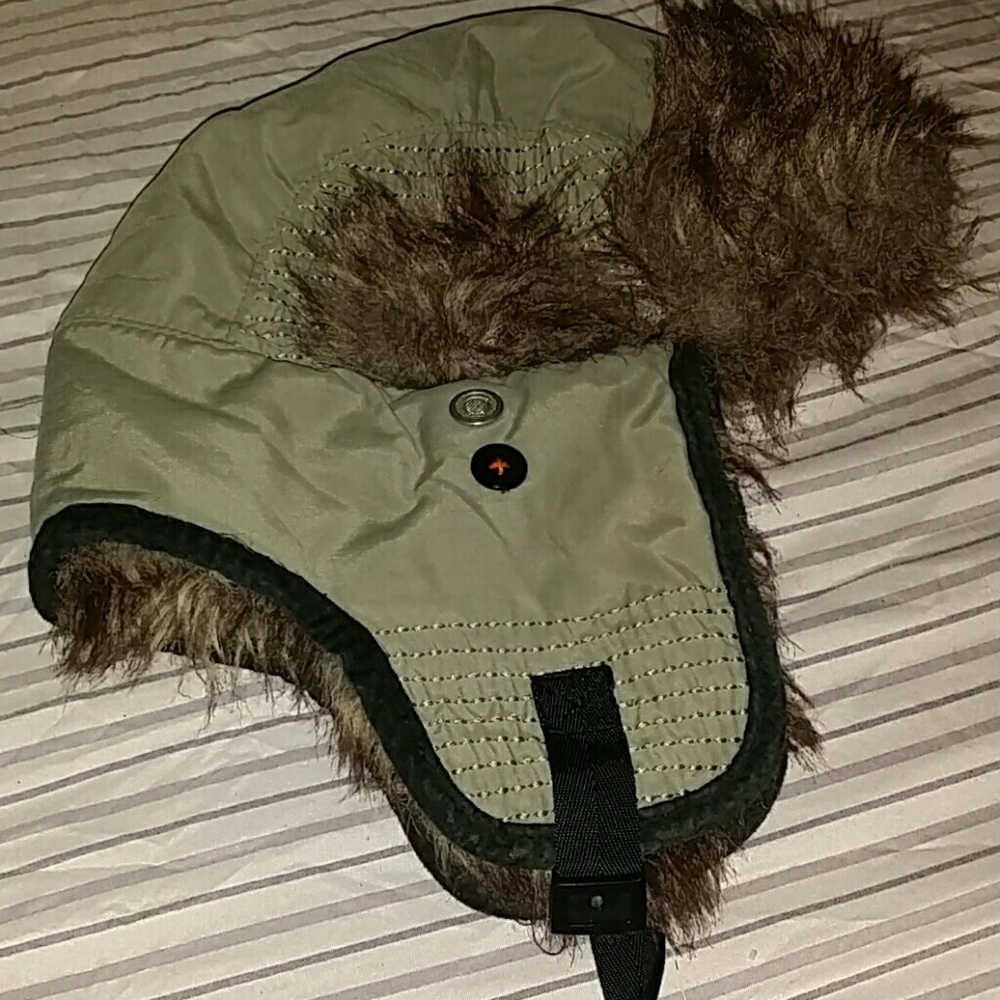 WINTER FAUX FUR HAT